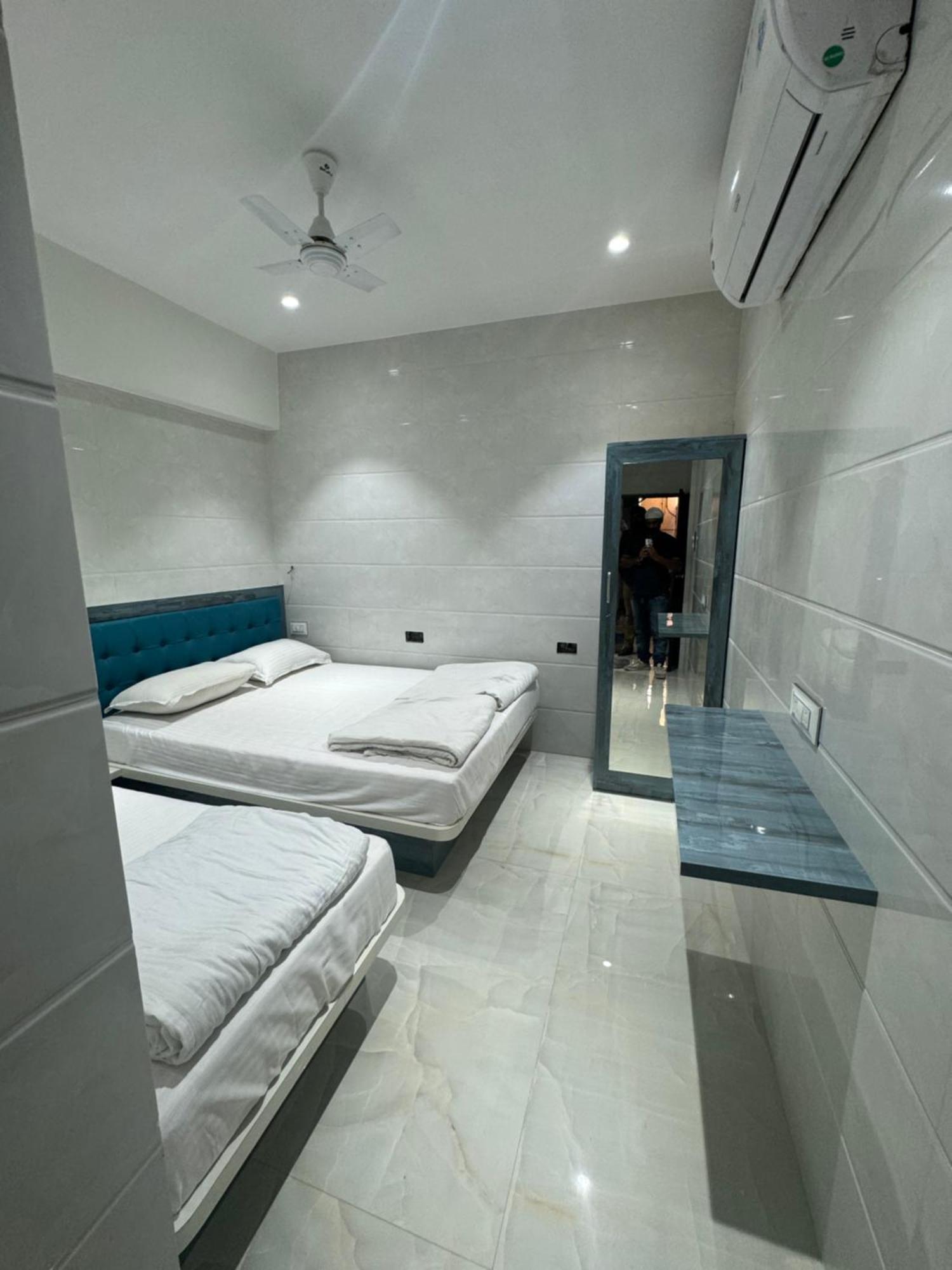 Backpackers Villa Mumbai Bombaim Exterior foto
