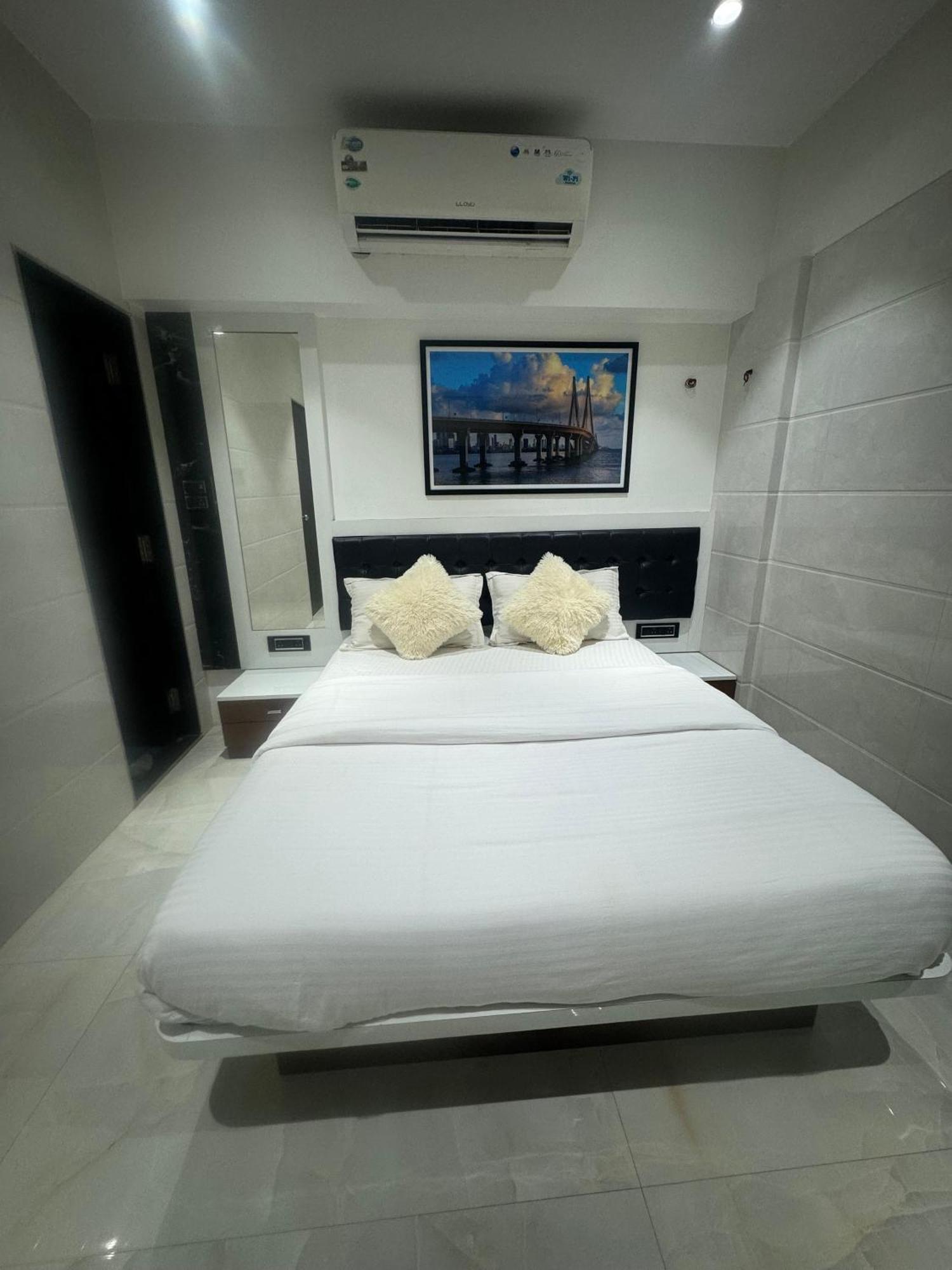 Backpackers Villa Mumbai Bombaim Exterior foto